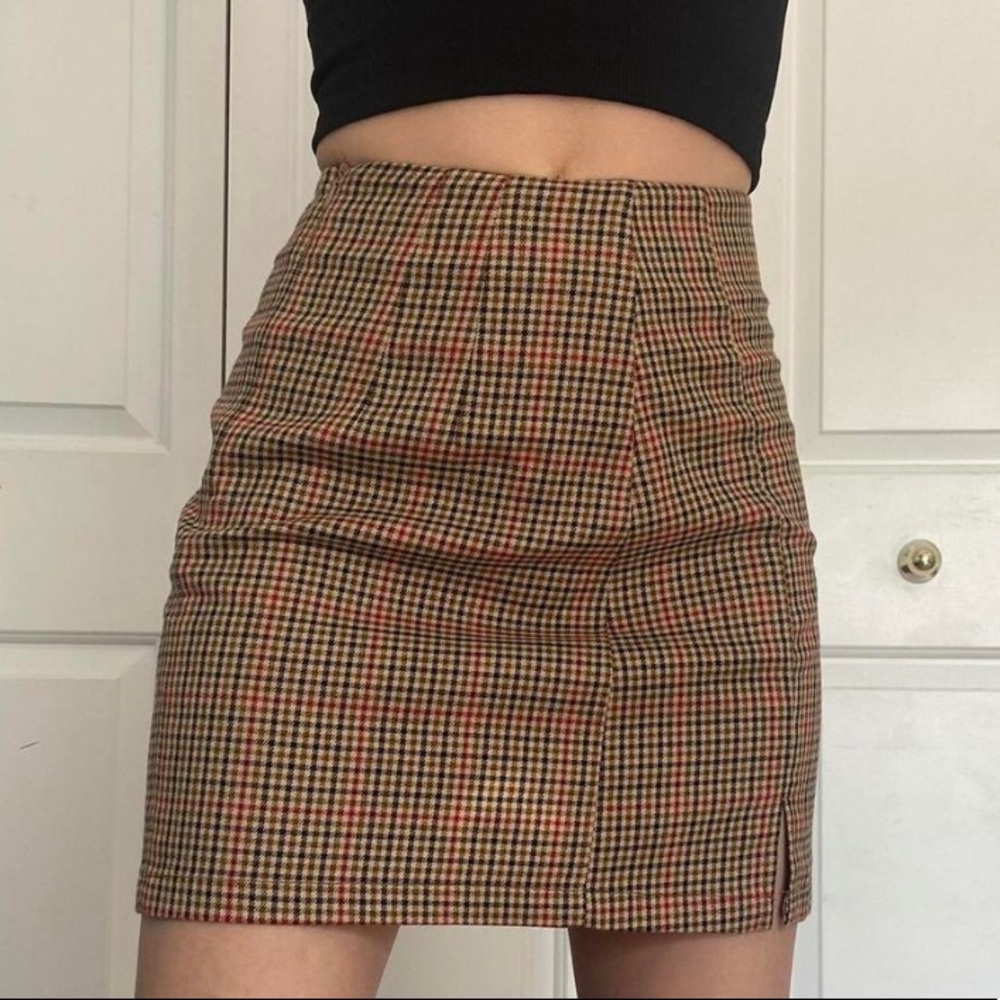 John Galt California / Brandy Melville plaid high waisted mini skirt